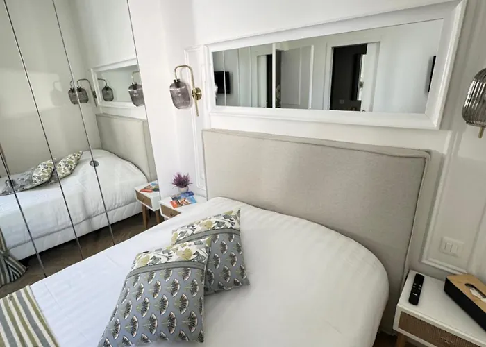 Old Town-exceptional Apartment-in Absolute Calm