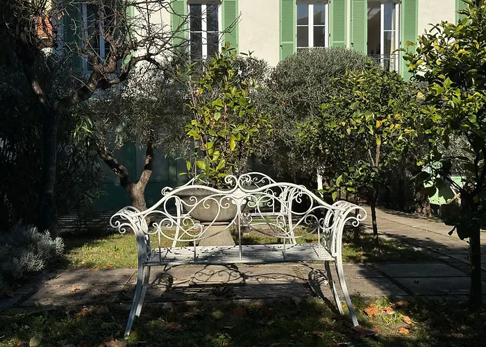 公寓 Old Town-exceptional Apartment-in Absolute Calm