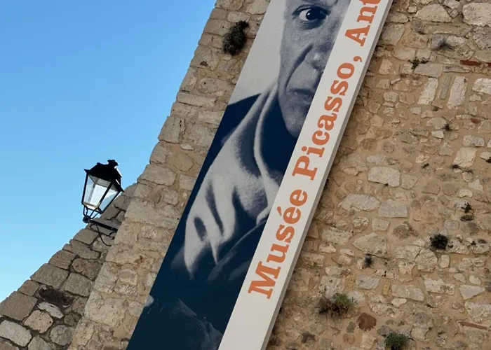 Old Town-exceptional Apartment-in Absolute Calm 公寓 昂蒂布