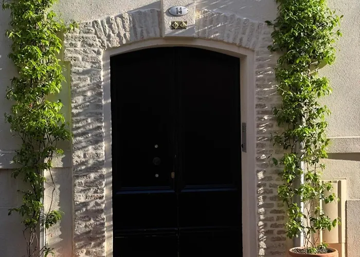 Old Town-exceptional Apartment-in Absolute Calm アパート